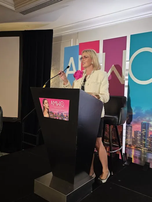 Safi Miran Denver Rejuvenation Center Picture 10