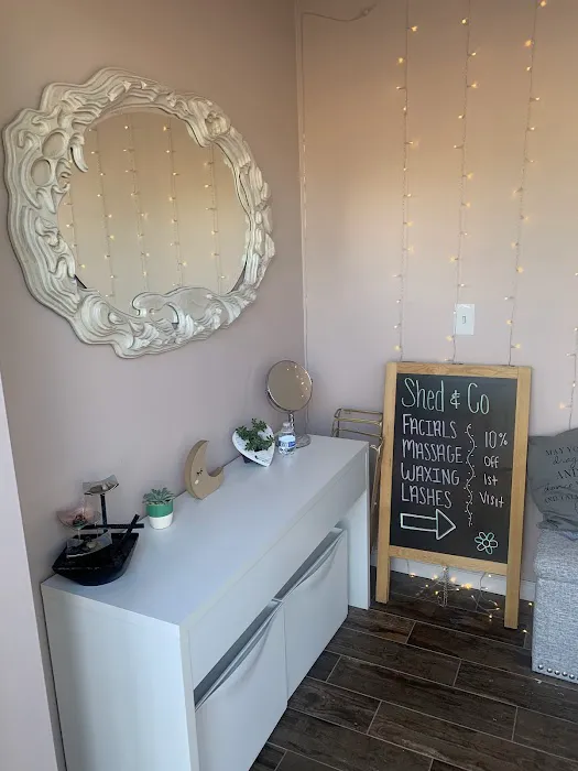 Succulent Skin Studio Picture 4