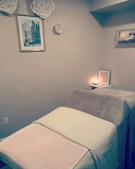 Succulent Skin Studio Picture 9