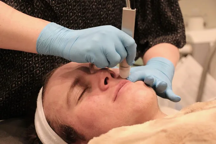 Figaro Esthetics (inside Wellness Wing) Picture 5