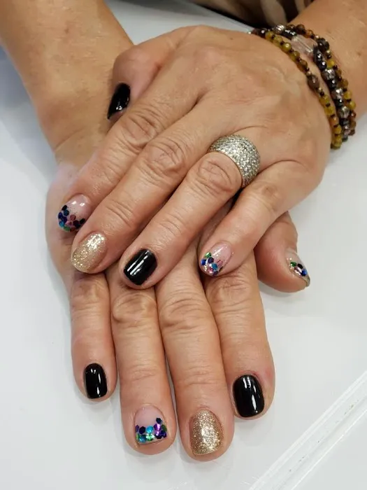 Lovely Skin Care & Nails Picture 9