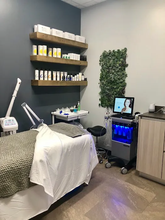 Roma Med Spa: Medical Skin care & Aesthetics | ADVATX Laser Hair Removal | Hydrafacials | Waxing Picture 7