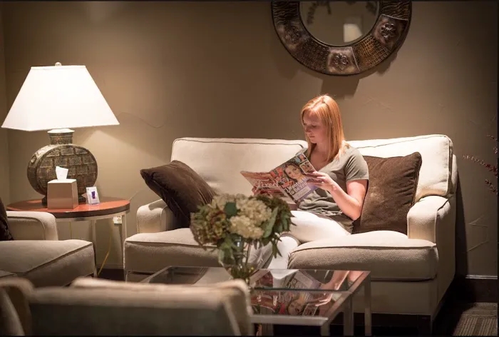 Bella Persona Picture 9