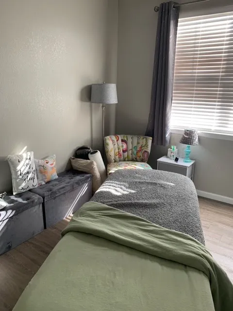 Exclusively Esthetics Picture 1