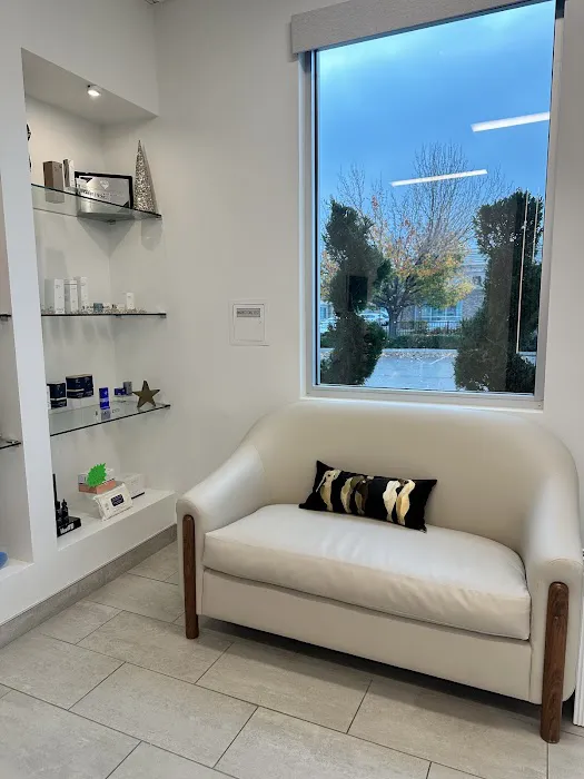 Revay Aesthetics Picture 6