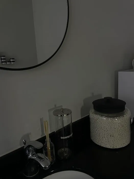 skn radiance Picture 1