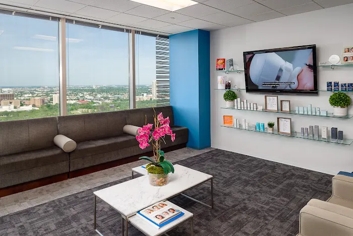 Dermatology & Laser Surgery Center Picture 7