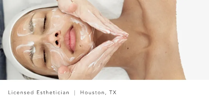 Skin Coach Melanie Picture 1