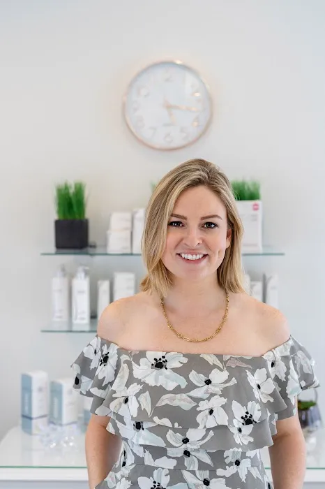 Abby The Esthetician Picture 5