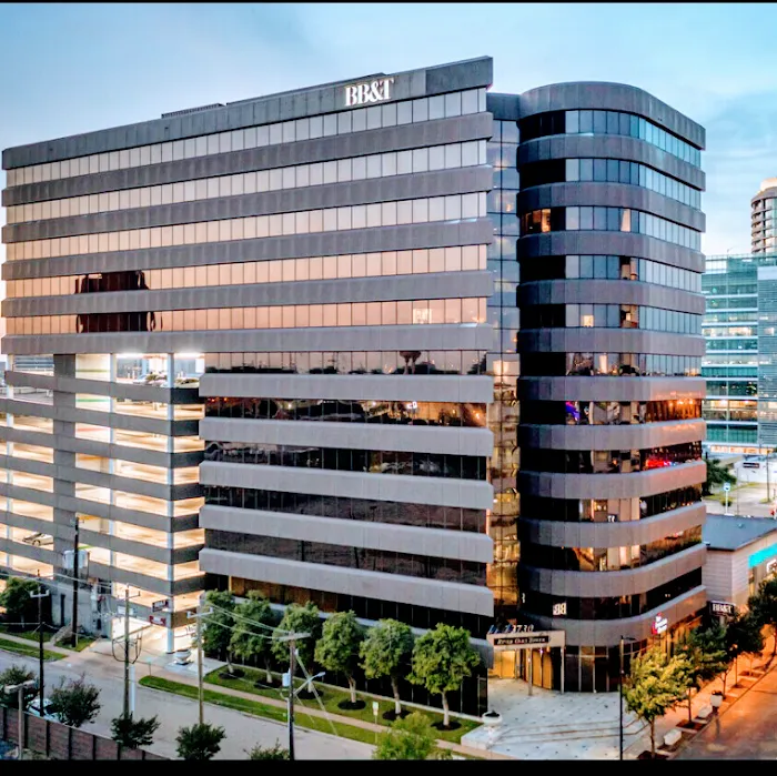 River Oaks Dermatology Picture 6