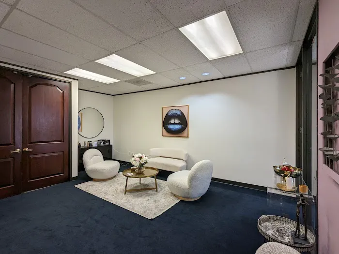 Aesthetics by Fara Picture 10