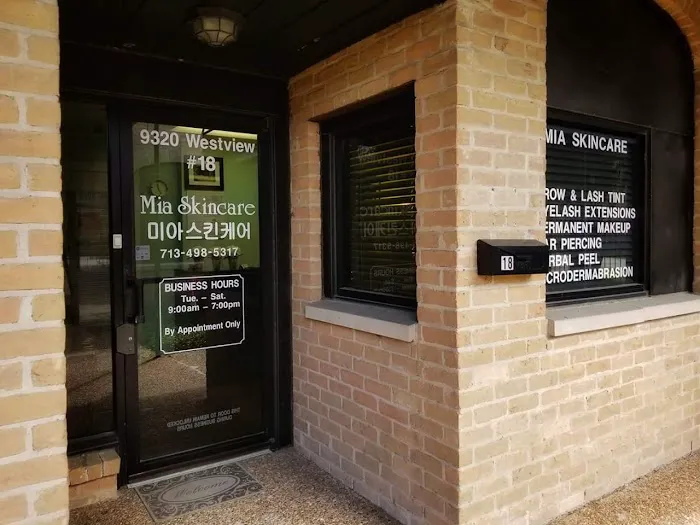 Mia Skincare Picture 2