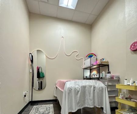 Skin Unraveled Skincare by Cece