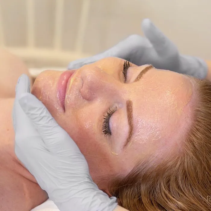 Abby The Esthetician (Tanglewood) Picture 9