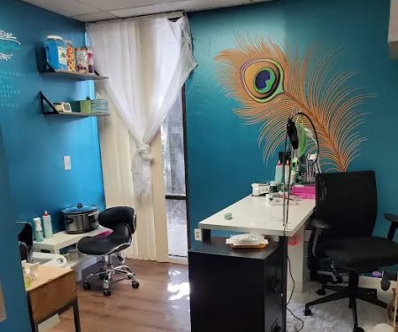 THE FANCY PANTY HUT, LLC