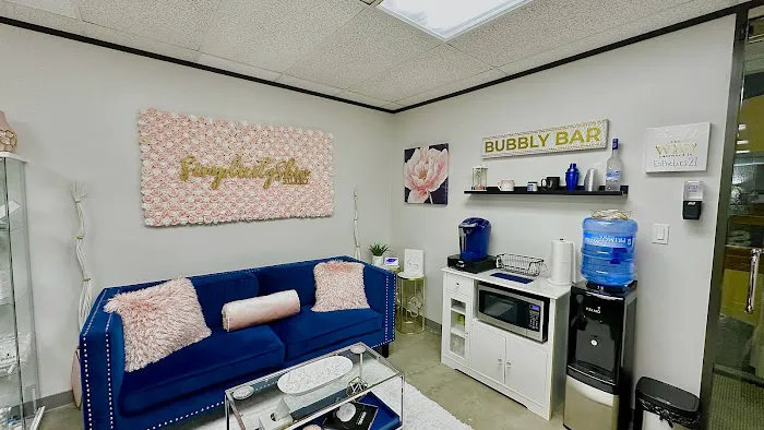 Simplicity Skin Studio Picture 3