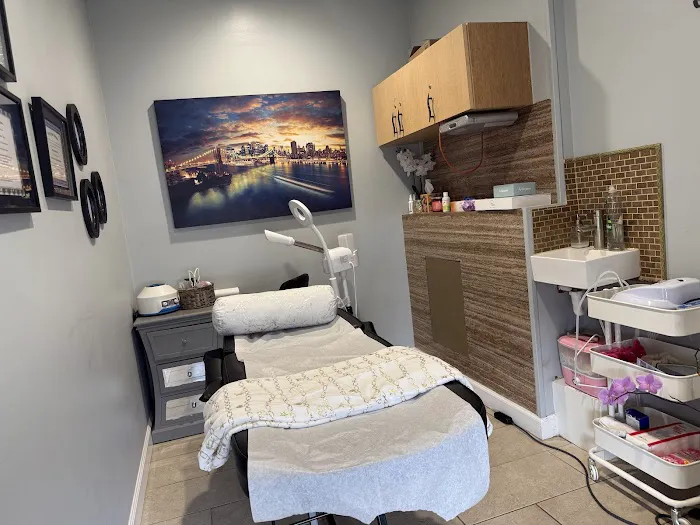 My Glow Skin Studio Picture 3