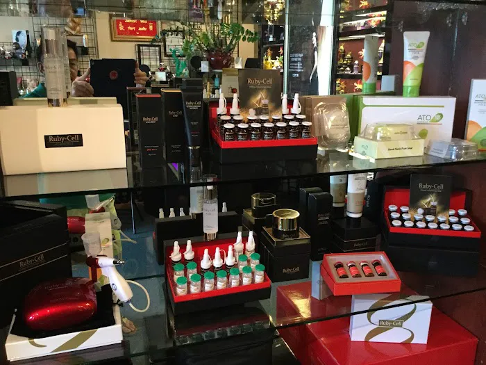 IN & N Skin Care Picture 1