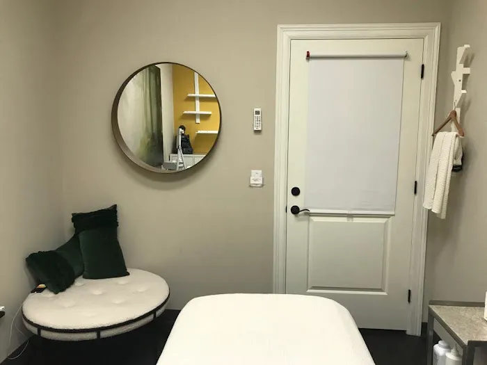 Salma's Advanced Skin and Hair Care Picture 4