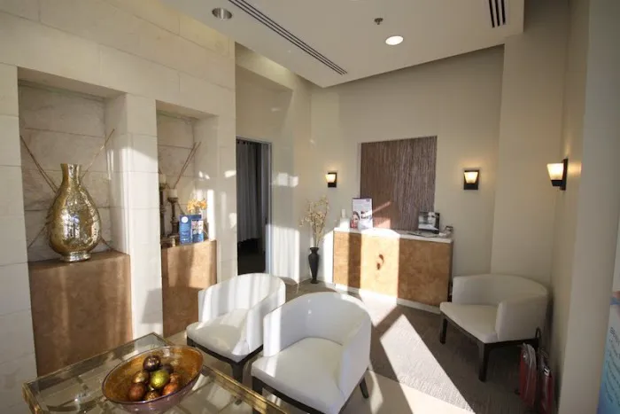 Decree Beauty Picture 1