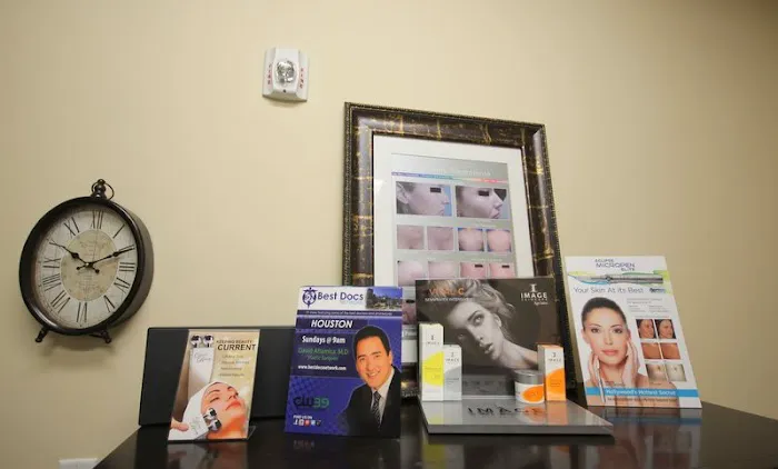 Decree Beauty Picture 4