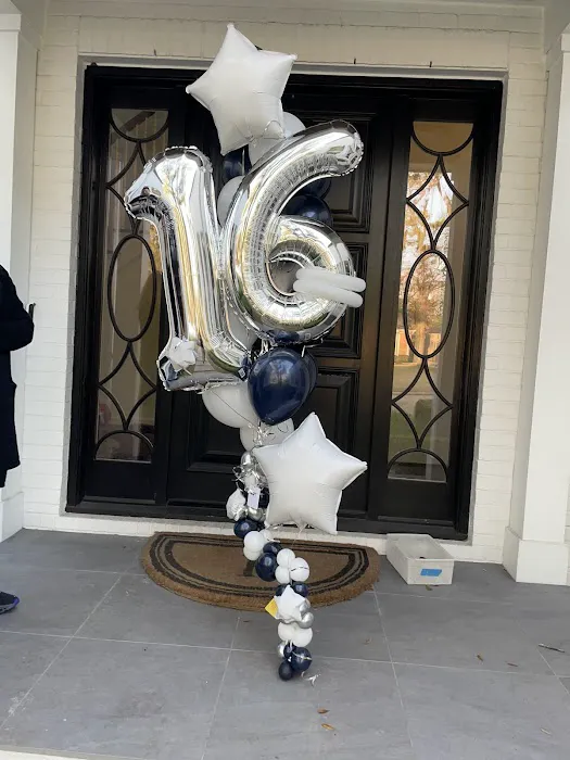 Elizabeth Nelson Picture 6