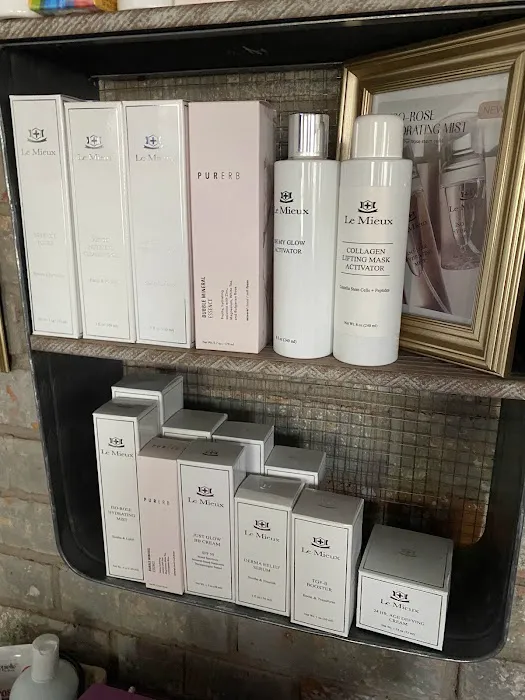 Cossette Beauty Boutique Picture 7