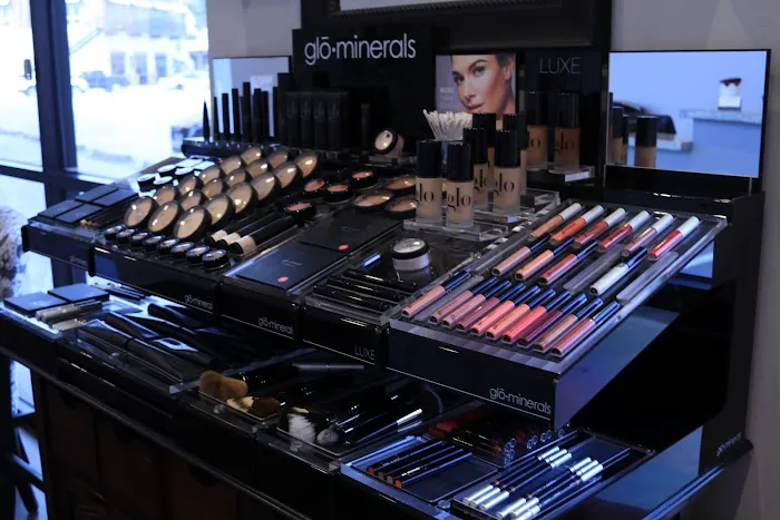 SKIN 101 Medspa - Botox, Fillers & Lasers Picture 5