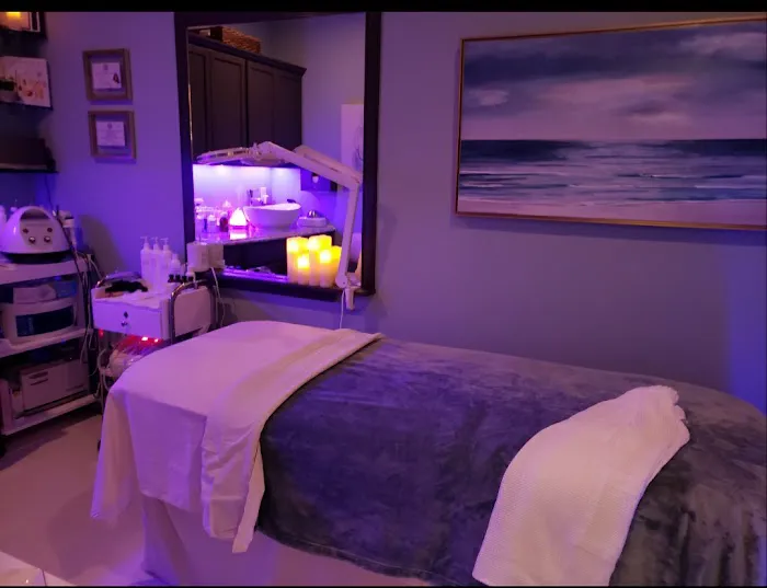 Skinology Studio Picture 8