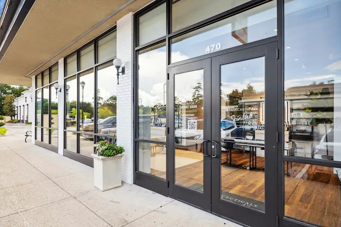 SkinCeuticals SkinLab by Dr. Roth – The Woodlands Picture 6