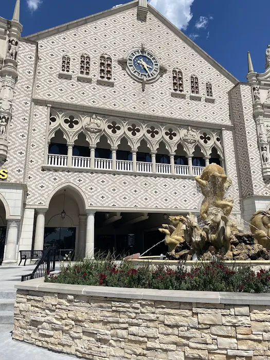 Institute 28 Picture 8