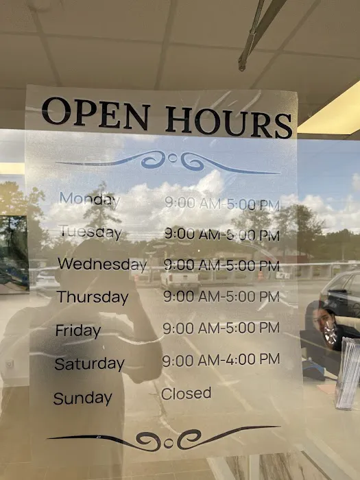 Luxury Aesthetics & IV Clinic Picture 5