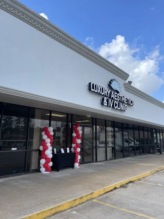 Luxury Aesthetics & IV Clinic Picture 4