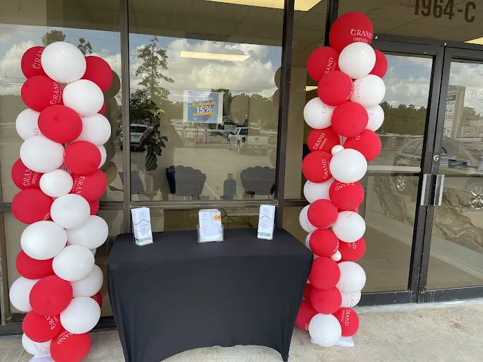 Luxury Aesthetics & IV Clinic Picture 6