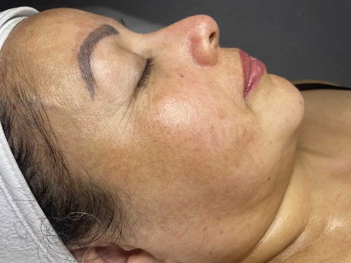 Dermad Skincare & Wellness Picture 2