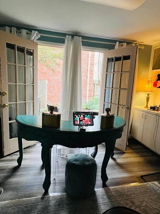 6 Senses Dermacare & Massage Picture 9