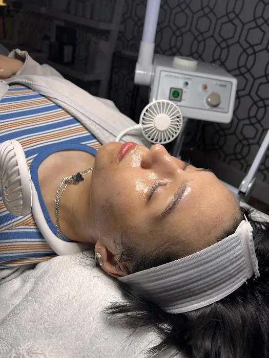 New Aura AestheTX Picture 6