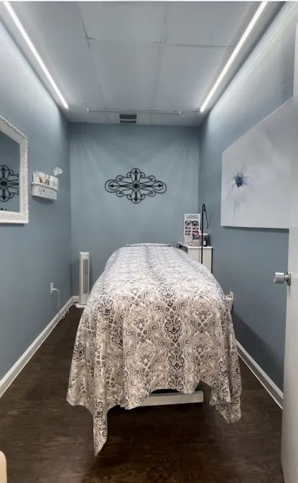 Advanced Skincare and Massage Picture 1