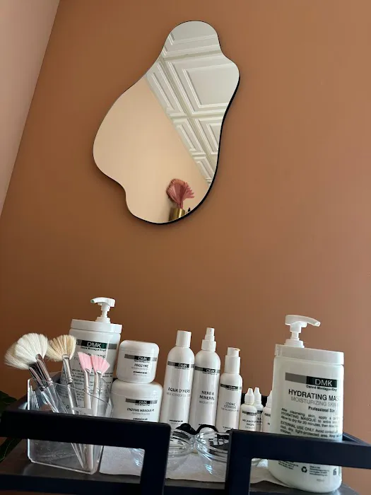 St. Claire Facialist studio Picture 6