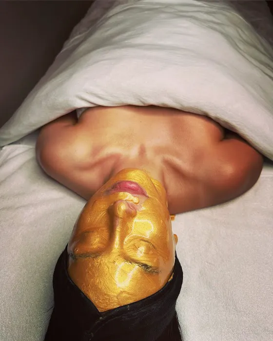 St. Claire Facialist studio Picture 2