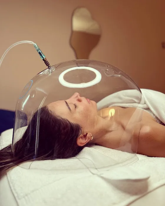 St. Claire Facialist studio Picture 4