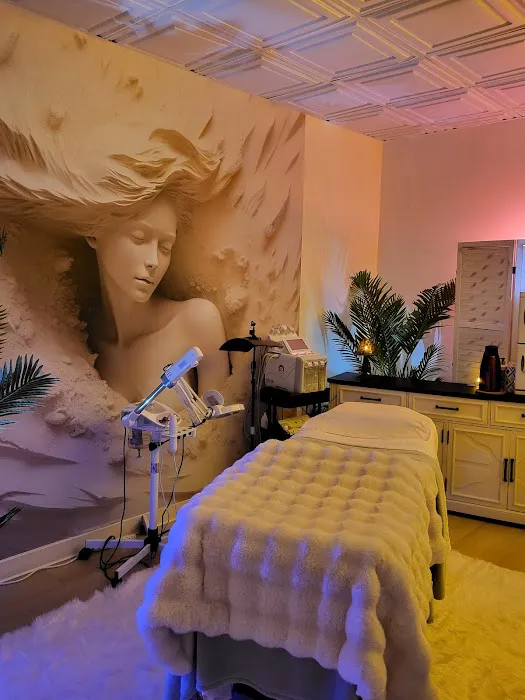 CatEye Beauty Skincare Picture 3