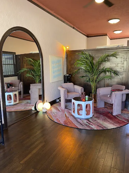 Invoke Skin Clinique Picture 9