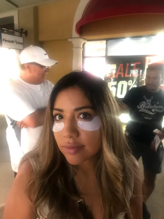 Aviva Day Spa Collagen Mask Plaza Bonita Picture 2