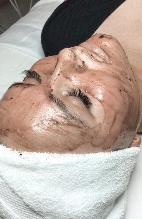 Lash Love & Beauty Bar Picture 1