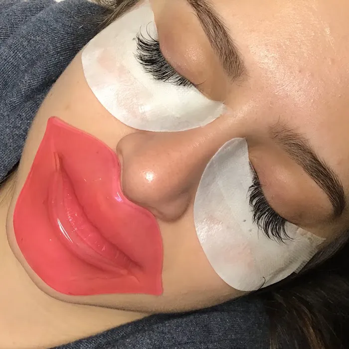 Lash Love & Beauty Bar Picture 10