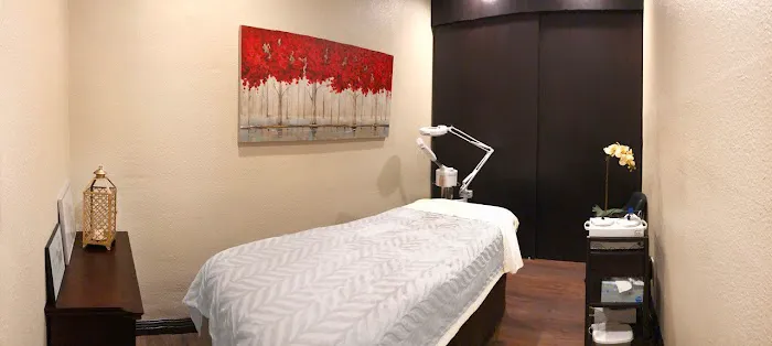 Ayurvida Wellness and Beauty Picture 9