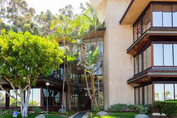 Glisten Skin Picture 7