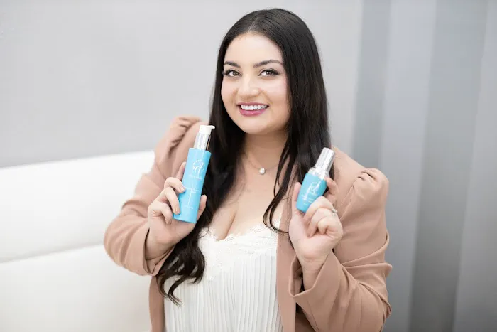 Aesthetically Alejandra Picture 5