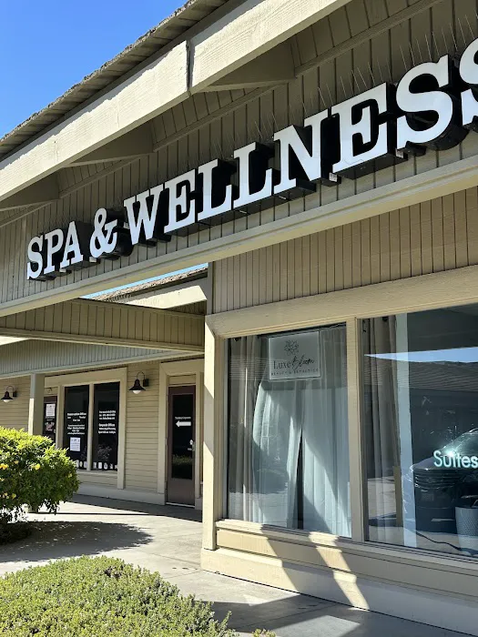 LuxeBloom Beauty & Esthetics Picture 3